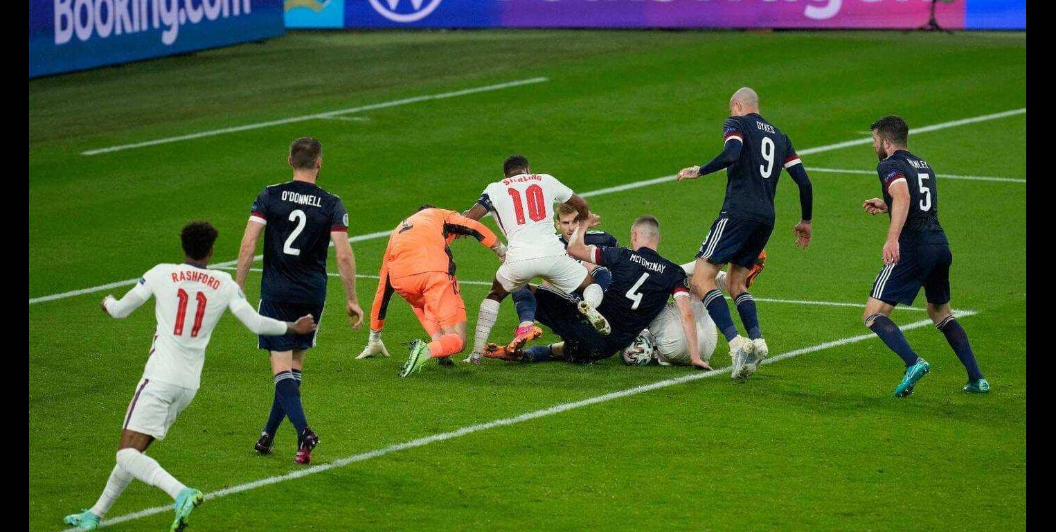 英格兰轻取波兰，穆勒扛起全队