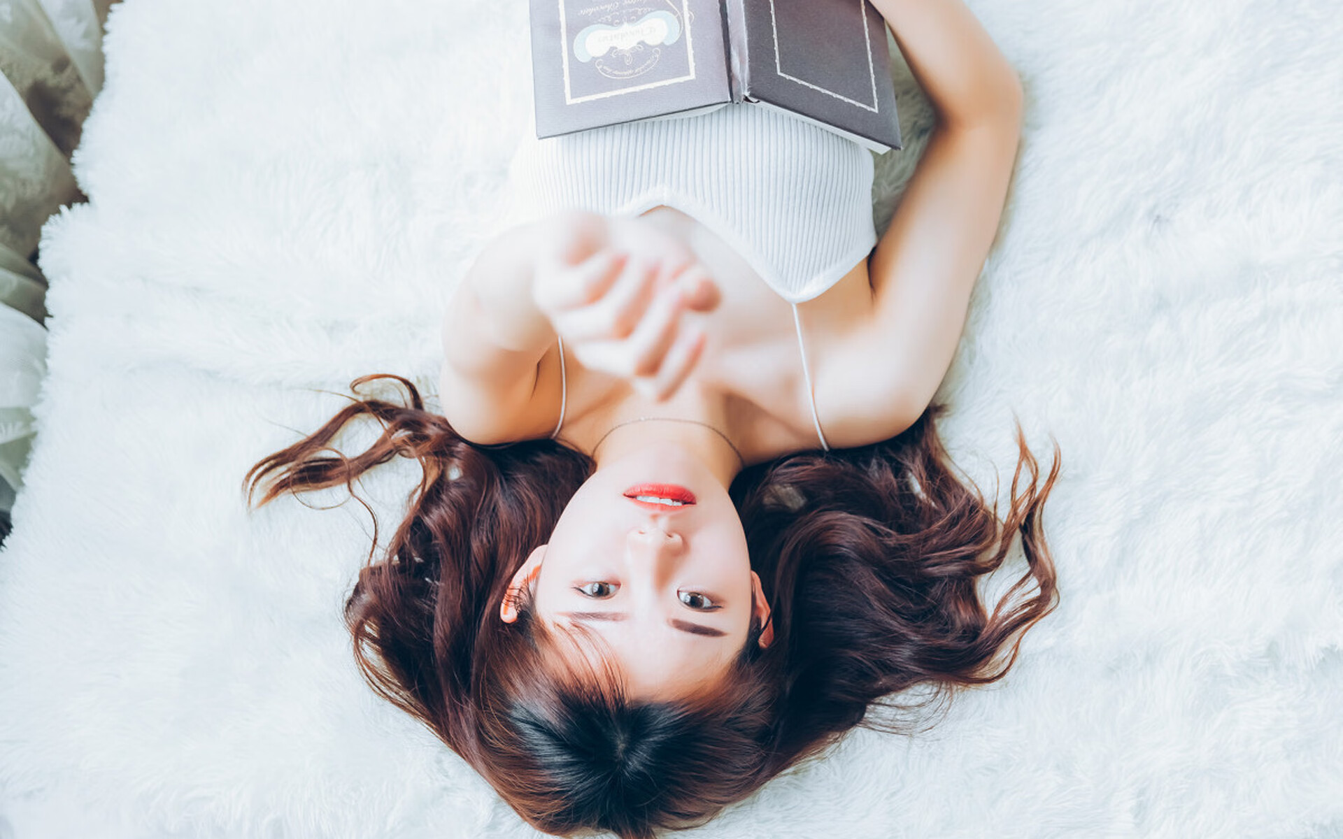 亚洲之星光芒万丈，非洲黑马颠覆格局—李刚仁引领韩国狂飙，几内亚铁蹄踏碎美洲防线